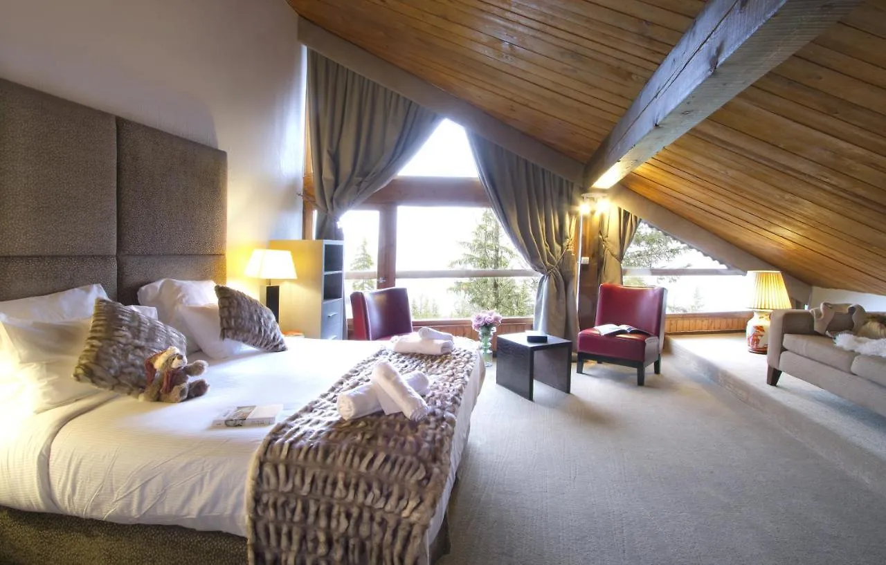 Odalys Hotel New Solarium Courchevel 0*,